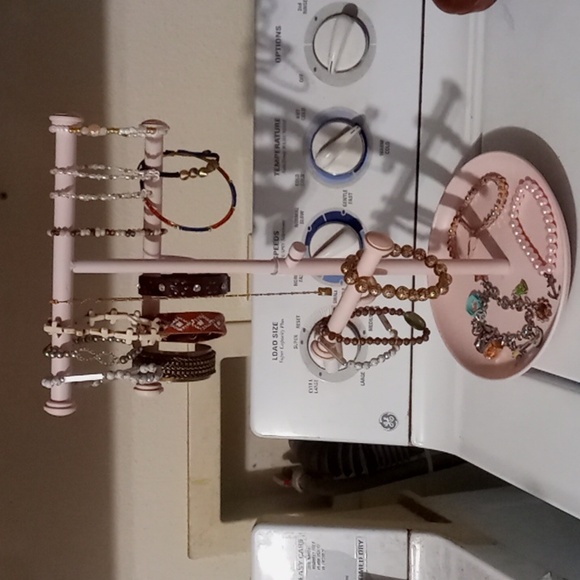 unbranded Accessories - Heavy metal jewelry tree